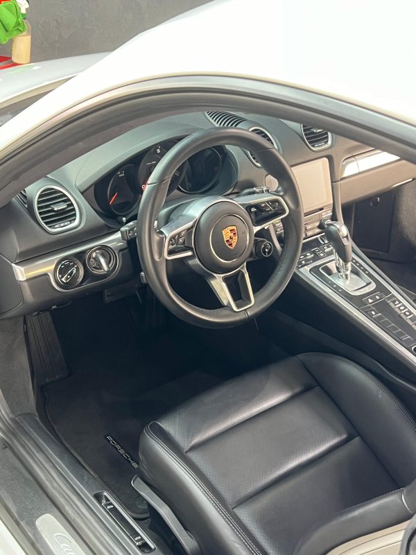 Detailing Full Interior